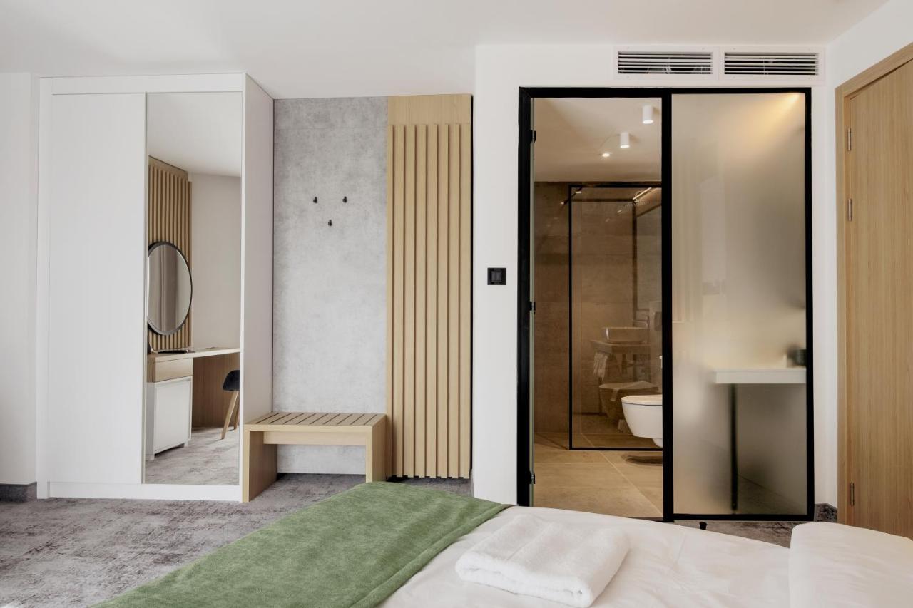 Boutique Macchiato Rooms Novi Sad Buitenkant foto