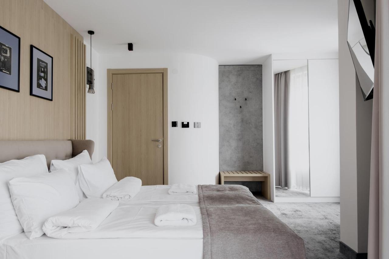 Boutique Macchiato Rooms Novi Sad Buitenkant foto