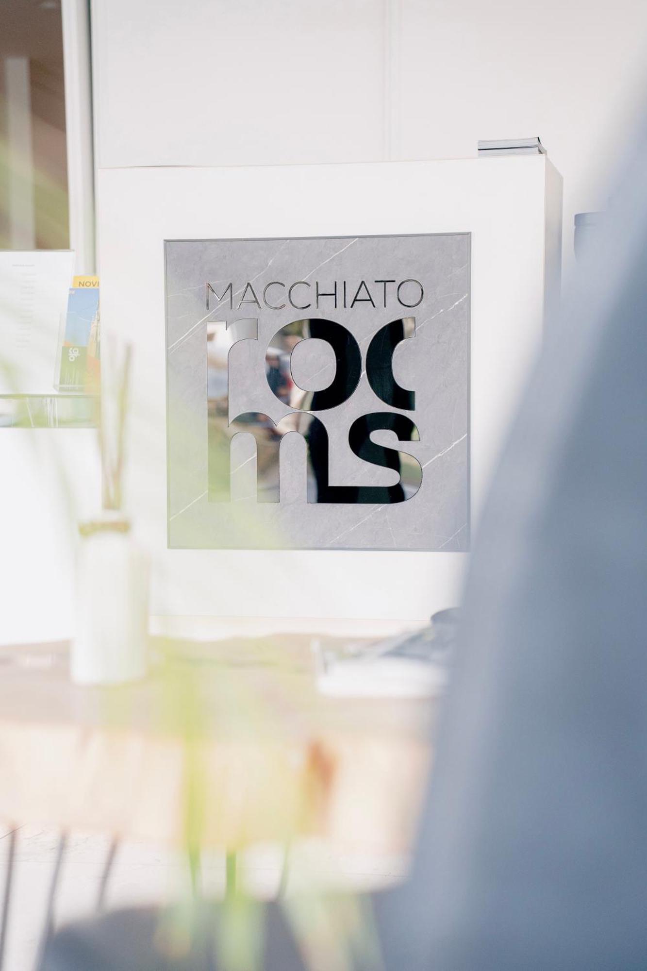 Boutique Macchiato Rooms Novi Sad Buitenkant foto